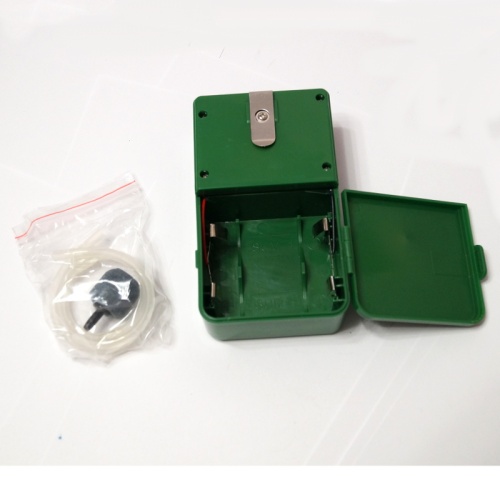 Детальная картинка Компрессор воздушный BARBUS на батарейках 2л/м DC 2х1,5ватт  (Барбус)  air 012 фото 4